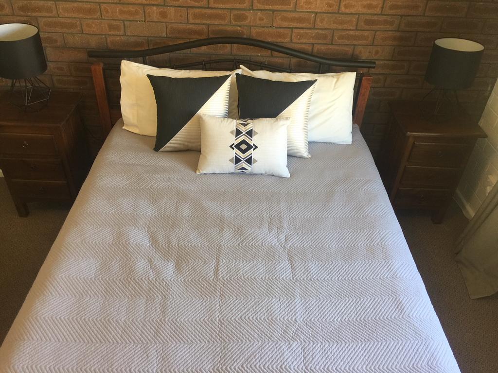 Intown Apartmentsジェラルトン エクステリア 写真