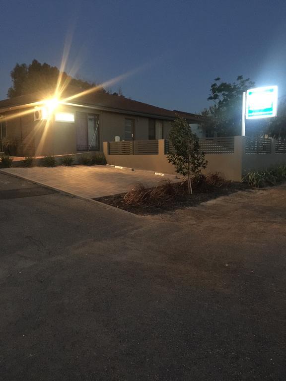 Intown Apartmentsジェラルトン エクステリア 写真