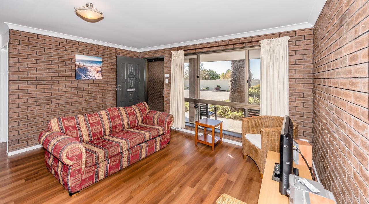 Intown Apartmentsジェラルトン エクステリア 写真