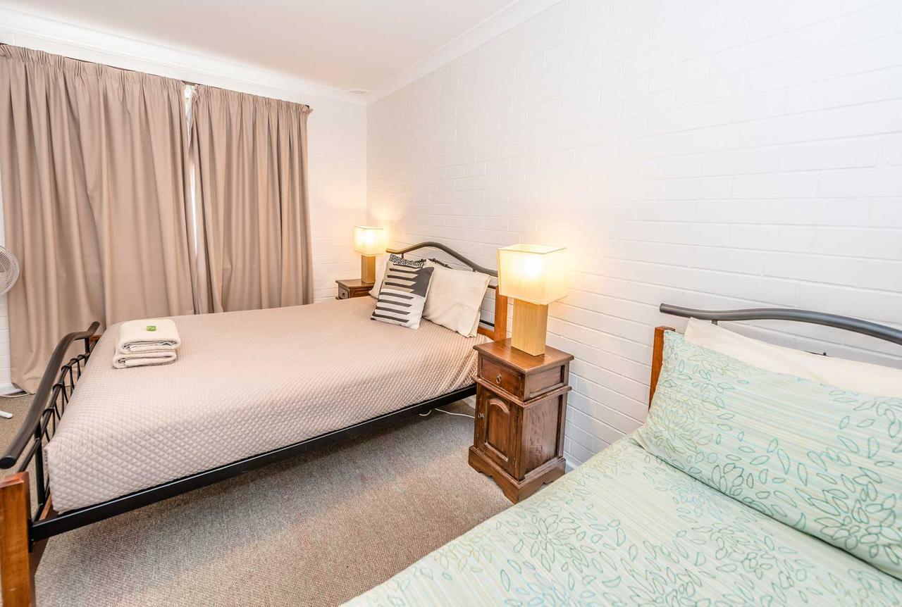 Intown Apartmentsジェラルトン エクステリア 写真