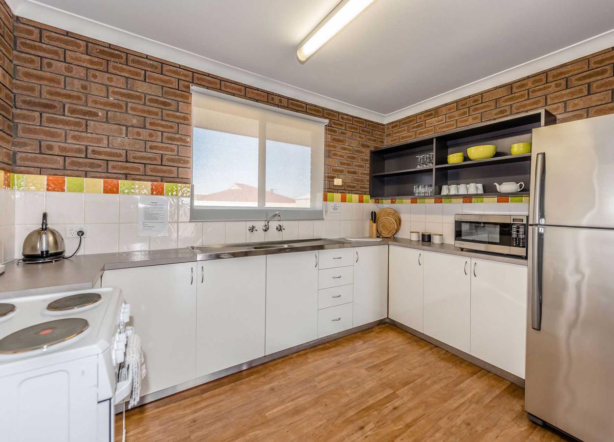 Intown Apartmentsジェラルトン エクステリア 写真