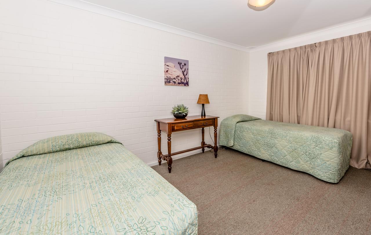 Intown Apartmentsジェラルトン エクステリア 写真